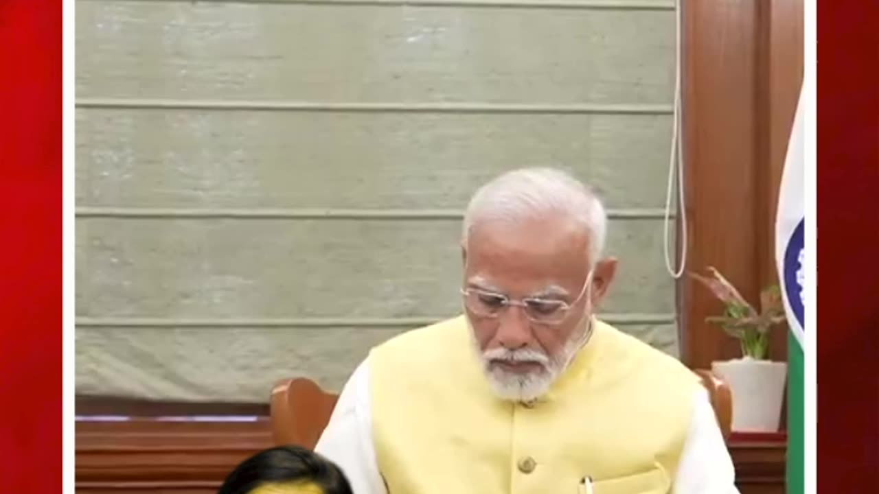 PMగా మోదీ తొలి సంతకం దీనిపైనే.. #short #pmmodi #firstsignature #narendramodi | FBTV NEWS