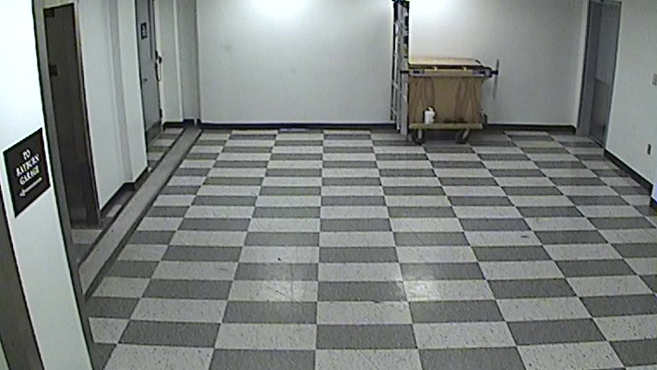 6087RHOBG3G308LobbyNorth_2021-01-06_12h20min02s850ms.mp4