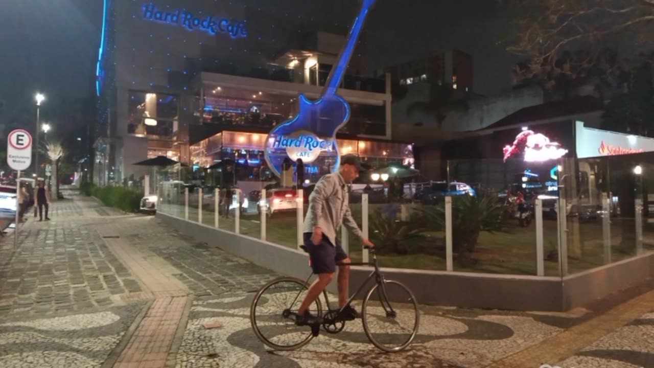 Fixed gear