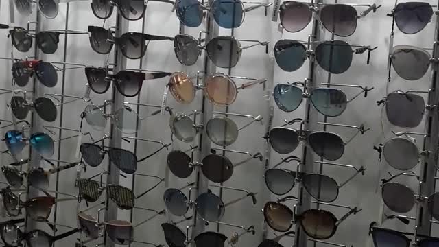 Multioptical, opticien, montures