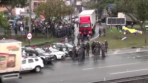 Brazil_ Bolsonaro urges protesters to lift blockades