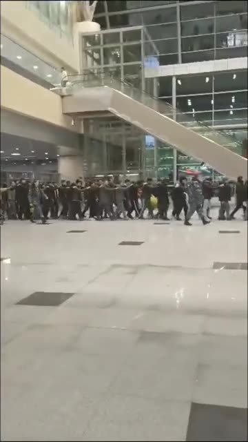 RU caught "Migrants" and are shipping them out