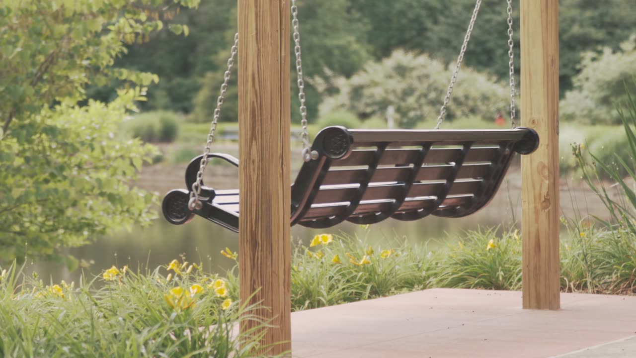 4K Swinging Bench in park Creative Commons Videos HD Videos NCS-NCV 25 @jasrajparmar7