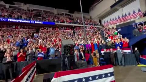 Trump Rally vs Biden Rally | Credit @DeplorableLozz/TW