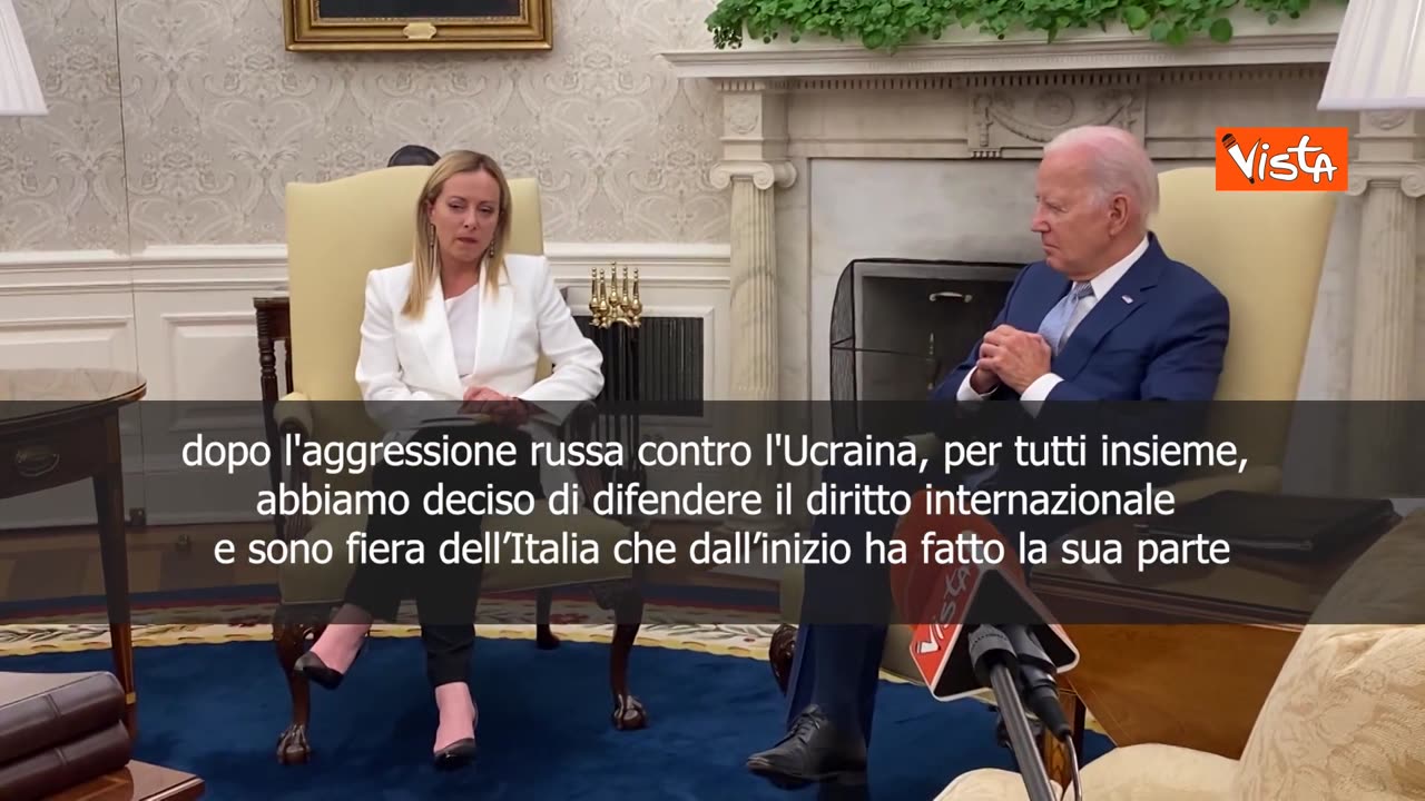 la schiava Giorgia Meloni di FDI dichiara:"Sostenere l'Ucraina significa difendere pacifica convivenza nel mondo" Quando una cosiddetta patriota piace ai dem USA,il motivo è uno:non è una patriota e fa gli interessi dei suoi padroni