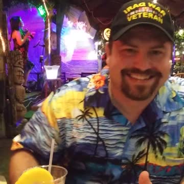 Hawaii Honey moon tiki bar 2