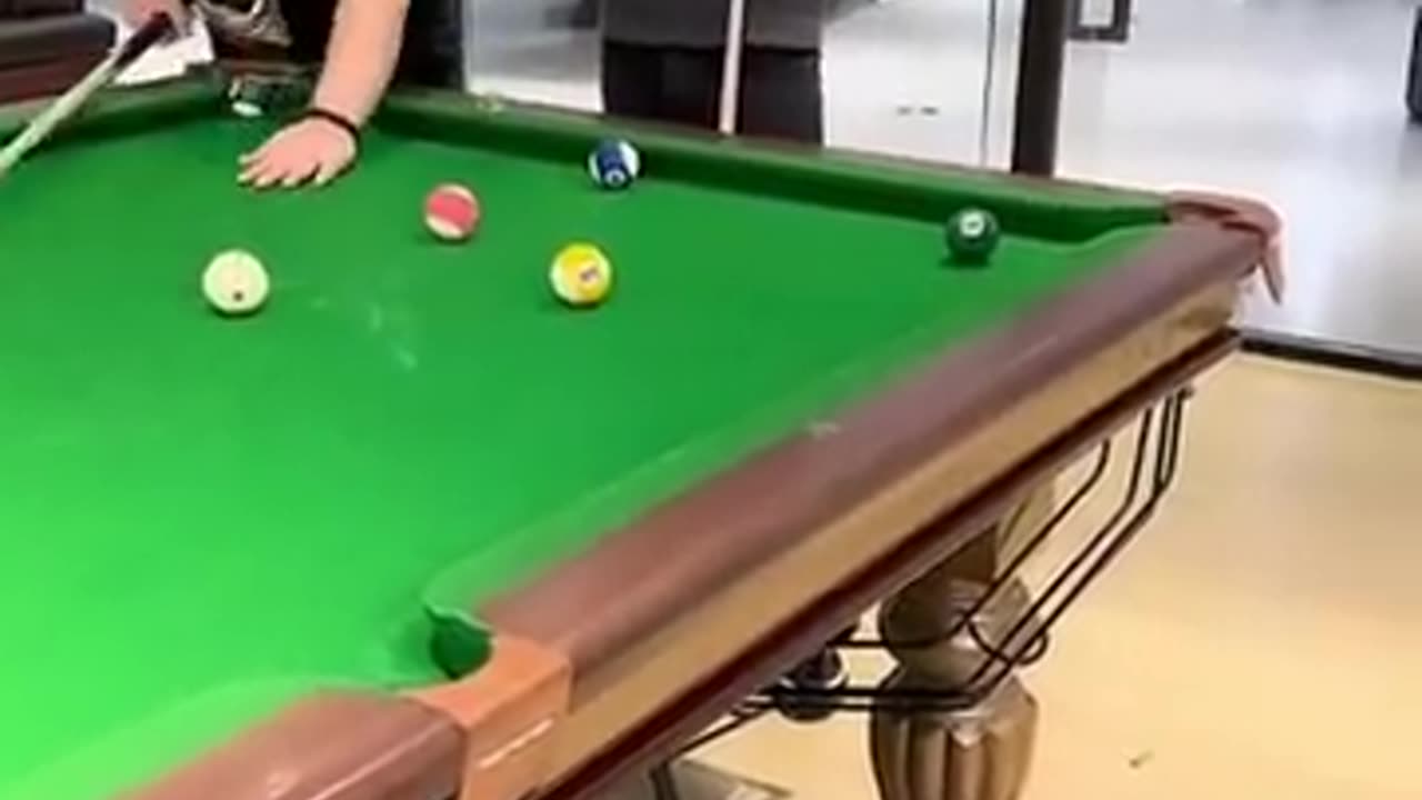 Top funny video Billiards million views