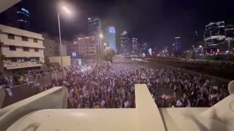 🇮🇱Number of protesters is increasing minute by minute in all cities of Israel