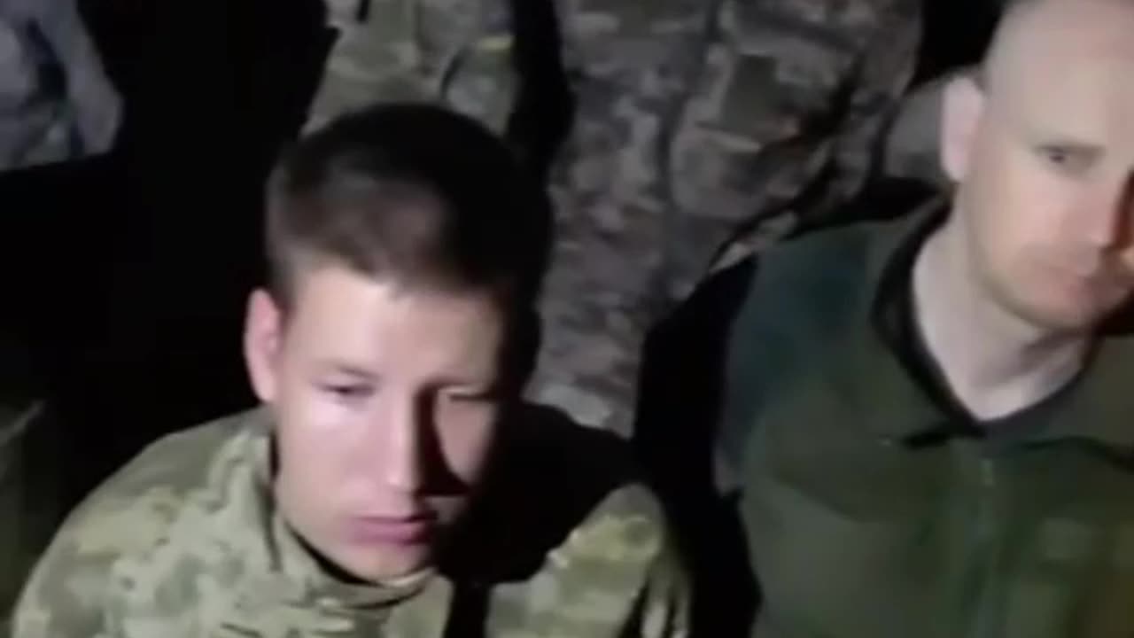 Russian Forces Captured Ukrainian Paratroopers