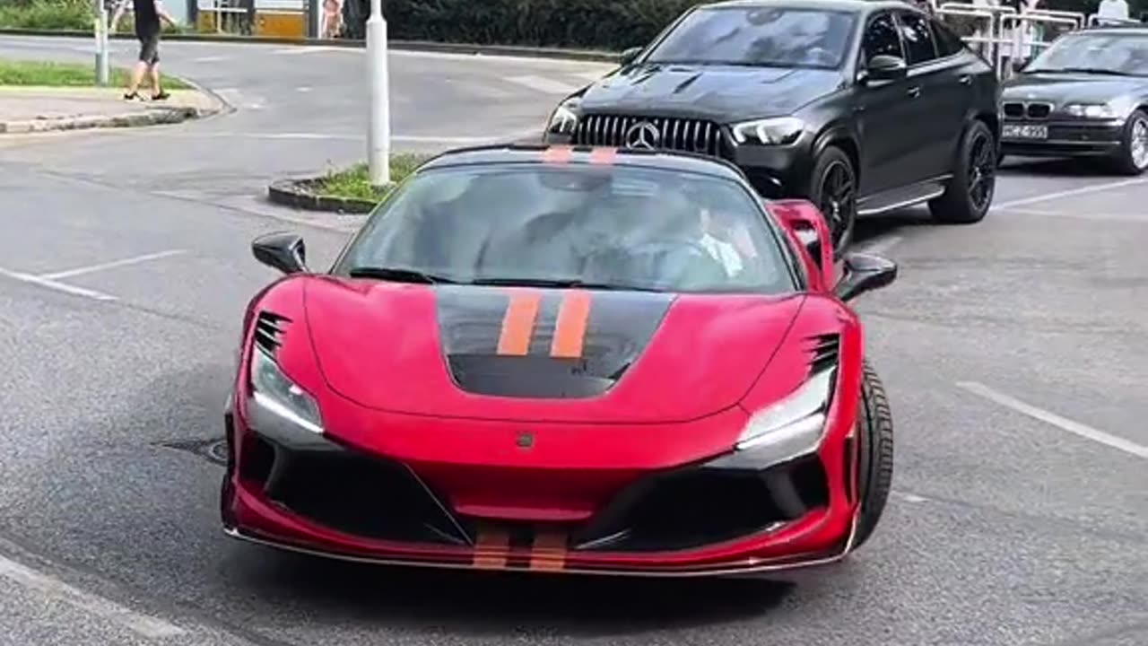 Ferrari F8 Keyvany