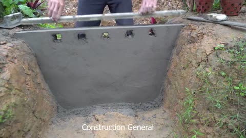 Construction Of Hydroelectricity With The Unit In The Middle Of The Lake