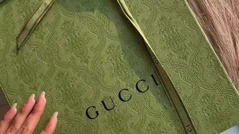 GUCCI⁠ ♡