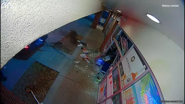 Robbery Suspects Slam Hummer Into Liquor Store Owner