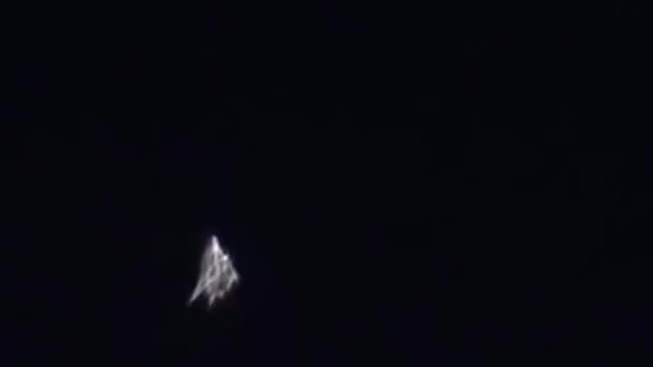 Angel like UFO seen from Plane window