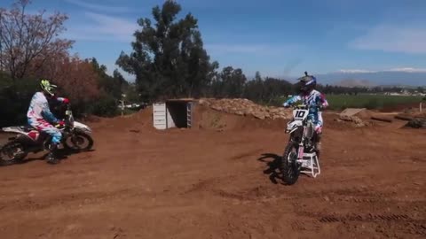 MOTOCROSS RIDING COLTON HAAKER and kid