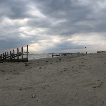 Timlapse of the sea at the beach. West wittering. SEP 2022