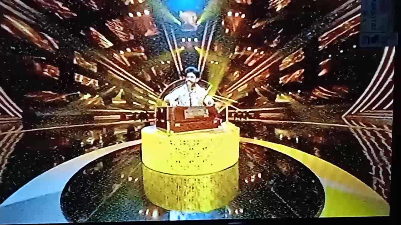 Neha kakkar reaction ❤️❤️