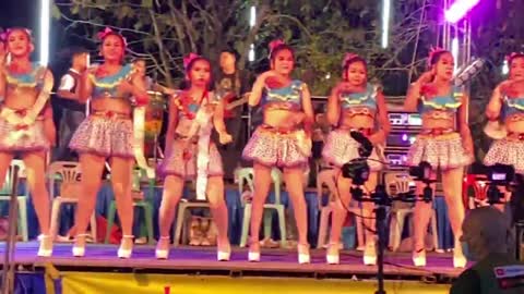 ว้าว ว้าว ว้าว คณะรำ 4 คณะ #น้องโบว์ นภาพร #เพชรโสภาดาวร่วมใจ #แม่ศรไพร #จันทร์ดารา 😊