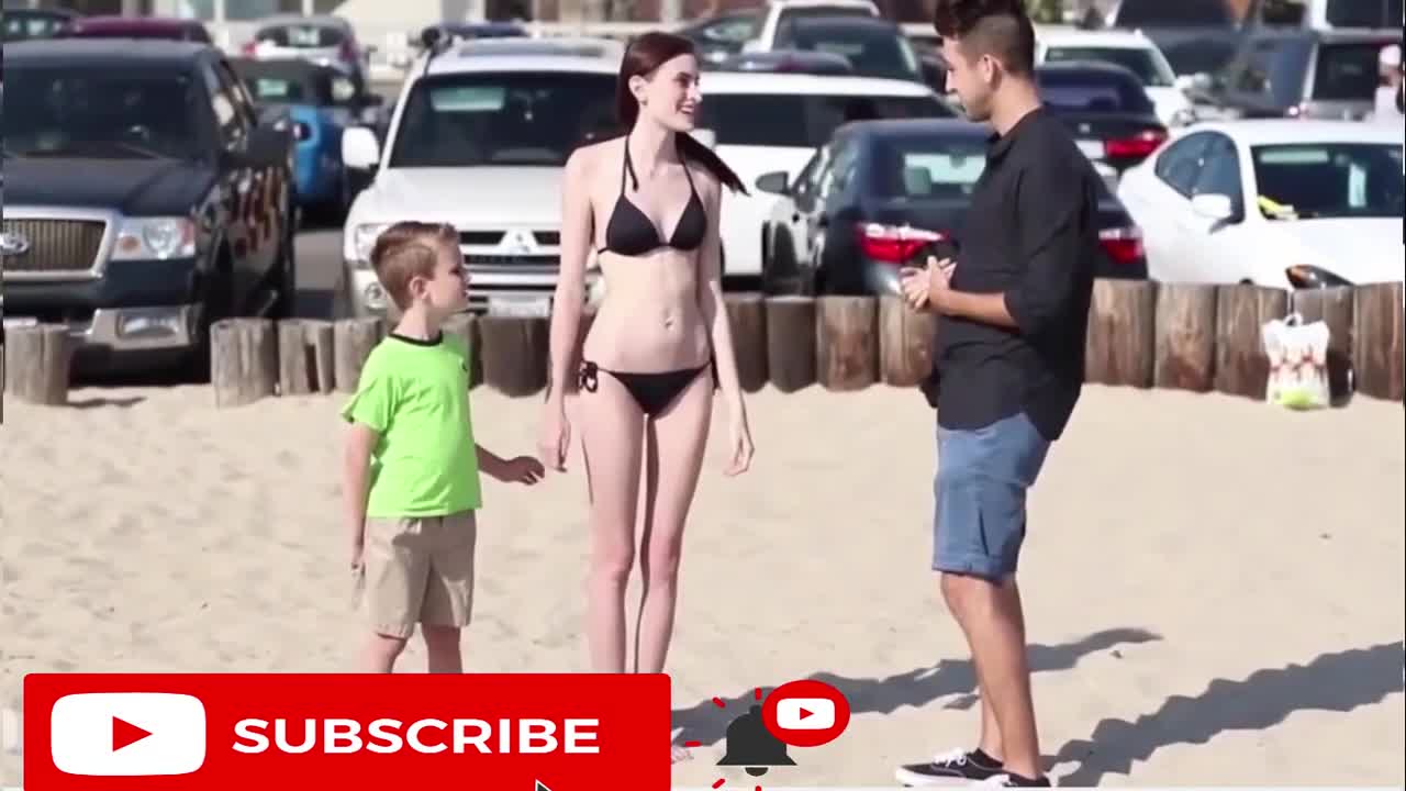 RUSSIA Beach Kissing Prank OMG-😳 HOT BIKINI GIRLS - Editors 2021