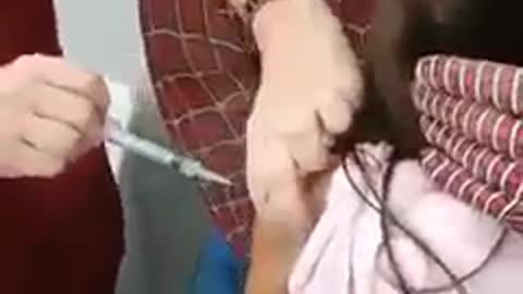 Θα τα ξερασετε ολα ρε καθαρματα ολα ομως