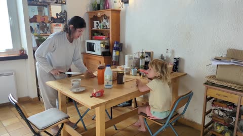 2023-06-04 (1) Fête ta mère - Twitch Triskelina