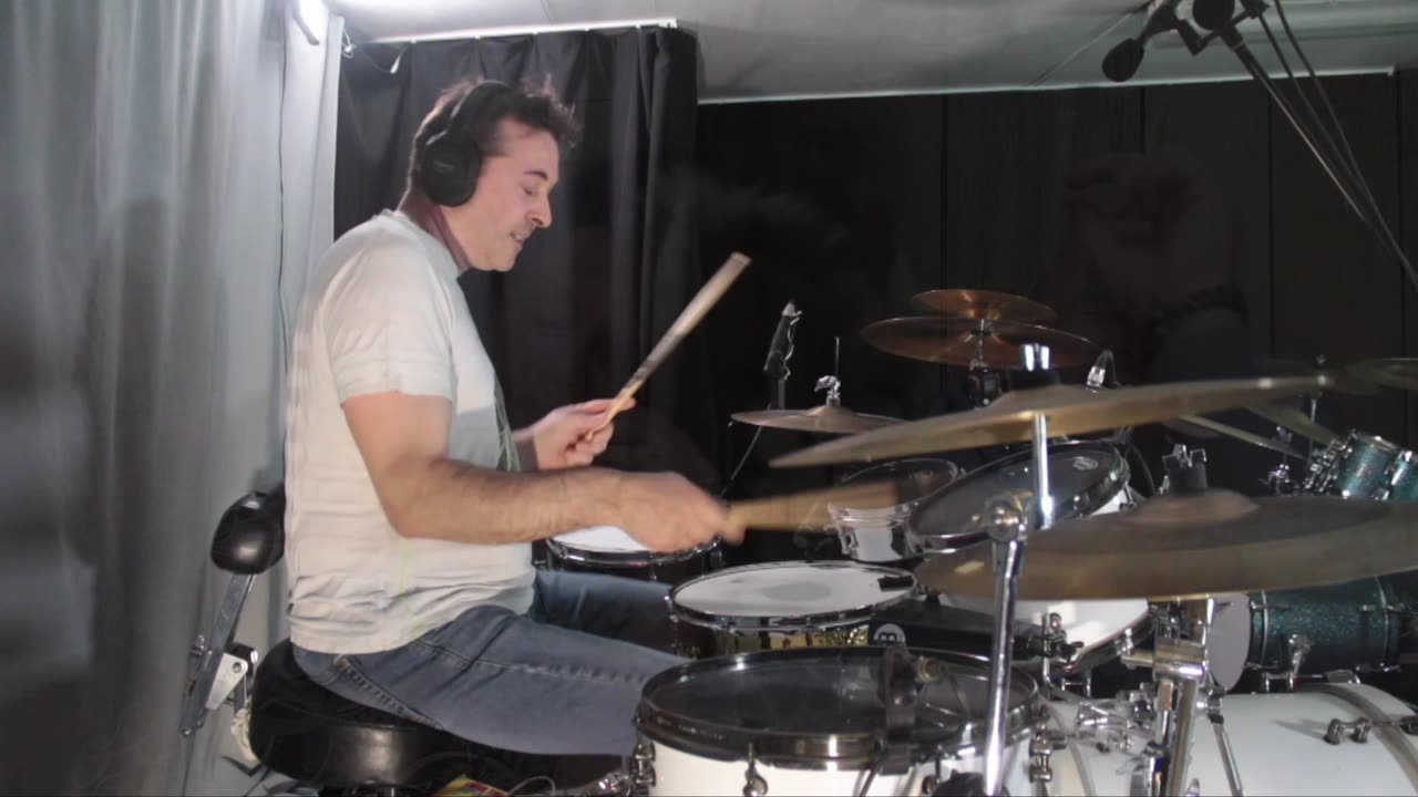 DRUM COVER "I'LL BE THERE FOR YOU" souvenir avec beaucoup d'amis et amies