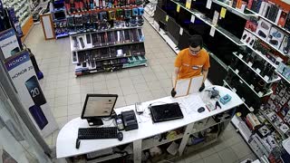 Irate Customer Tosses TV over Return Policy