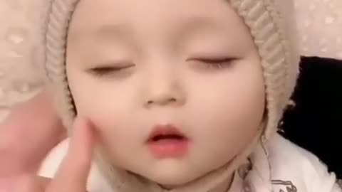 Sleeping baby is so cute look ☺️ Cute Baby☺️