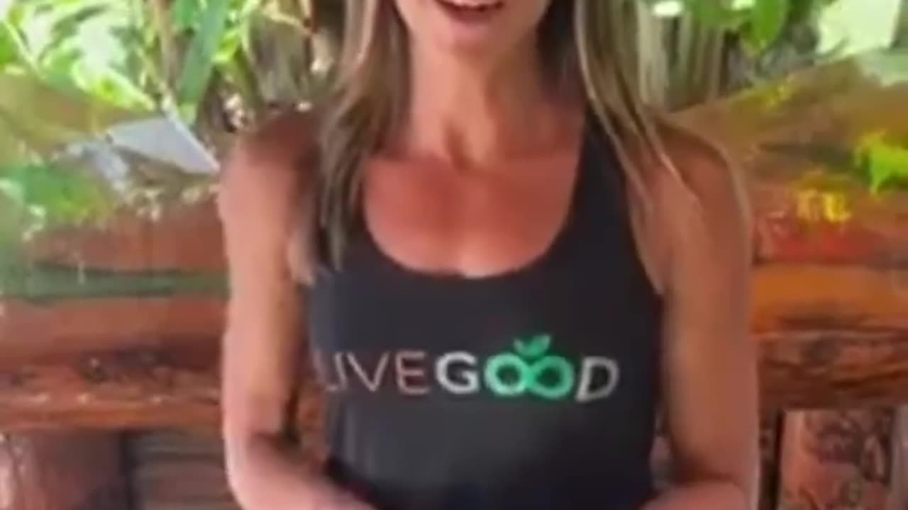 Lisa Goodkin product education director of LiveGood!