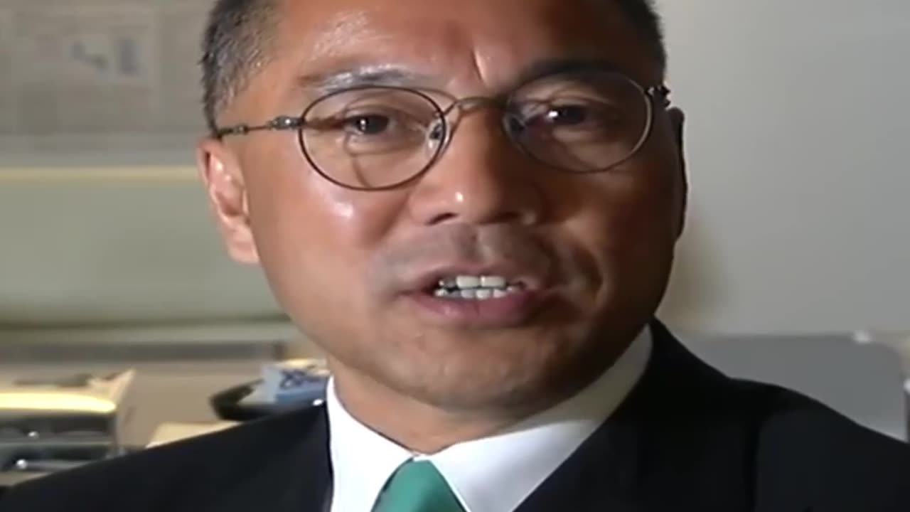 20190729文贵先生直播：全世界银行中的中国人的钱，属于人民的不超5%，90%以上是 #中共盗国贼 存款。中共控制14亿奴隶，养着一群吃人尸丸的盗国贼！