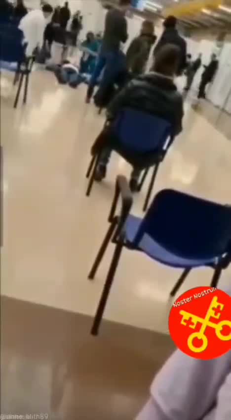 ITALY - Person dies in Italy during the 15 minutes wait after the jab