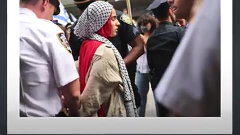 Muslim women forced to remove hijab by US police