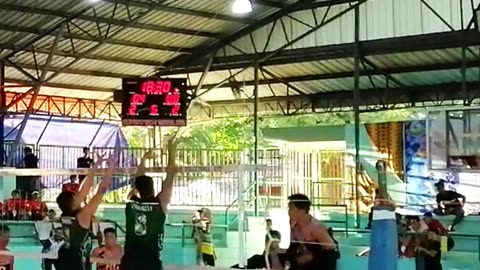Strong Cross Court