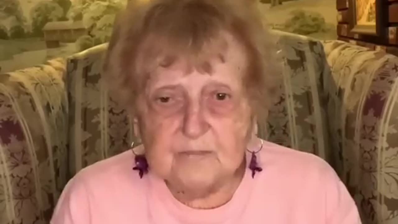 FUNNY GRANDMA TALKING ABOUT HER FUNERAL