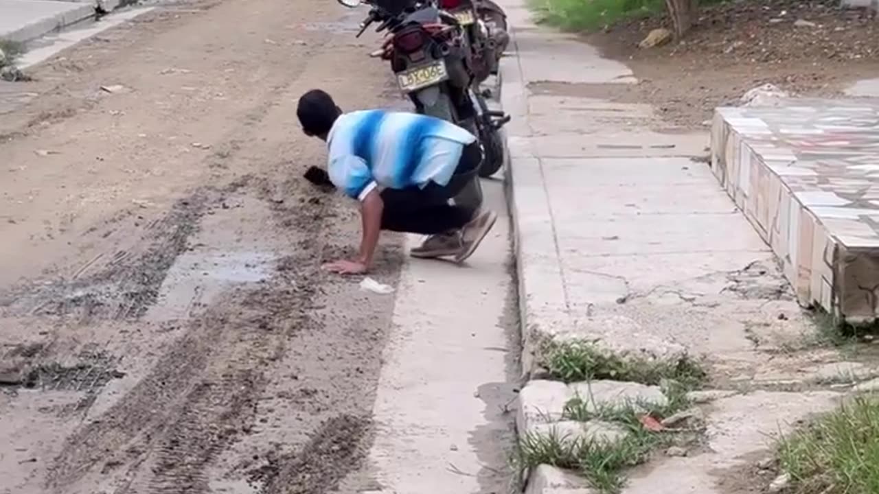 Good funny video 👍👍👌👌🌷🌷🌷😁😁😁😁😁😁😁😁😁