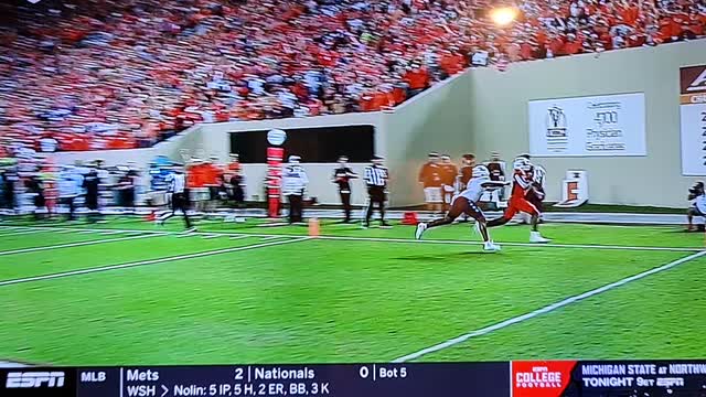 #10 NC VS VT SAD O LINE