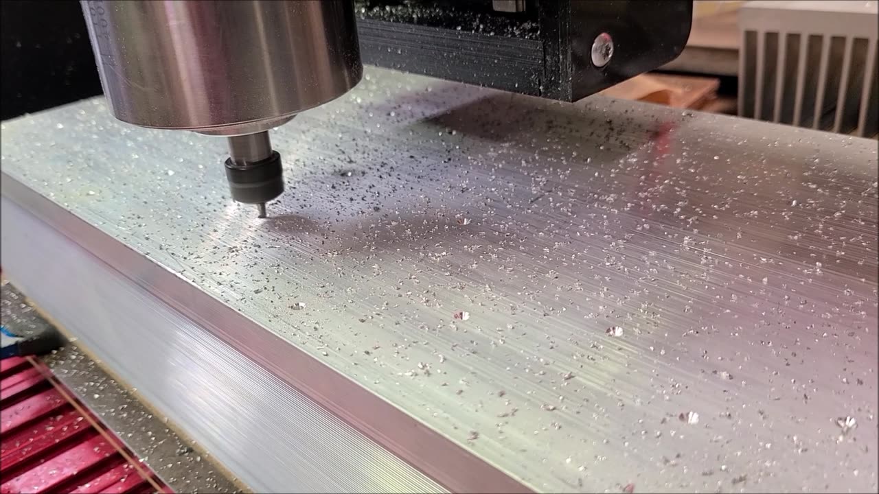 CNC drilling and thread milling the new Henry Radio Amplifiers UHF500W heatsink