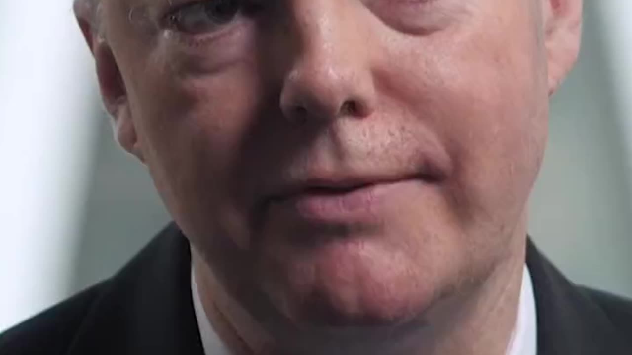 UK's Chris Whitty: 'Third Vaccine Booster Is Crucial for Covid Immunity'—Didn't Blink Once