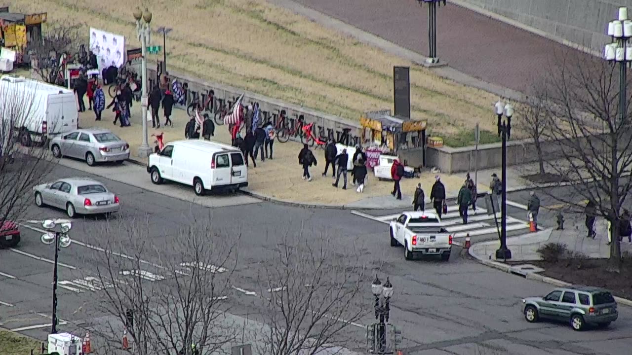 Camera0905USCDLANorthDome_2021-01-06_Starting_at_11h16min36s273ms