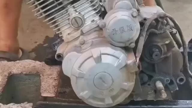 Motorcycle main and auxiliary shaft replacement whole process repair parts