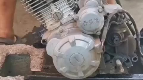 Motorcycle main and auxiliary shaft replacement whole process repair parts