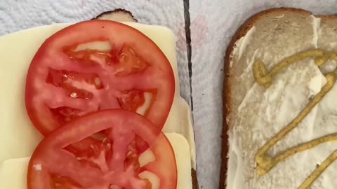 Peppered turkey sandwich