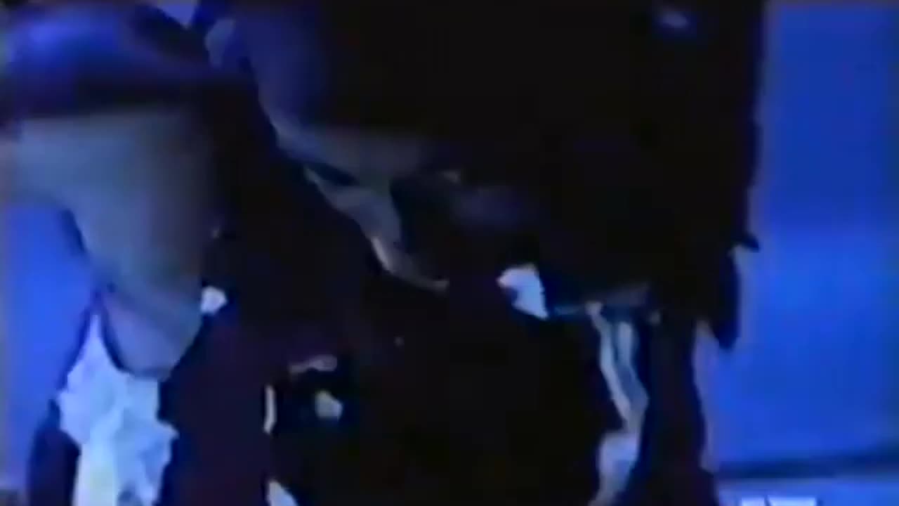 Scarface FT 2PAC - Smile (VIDEO)