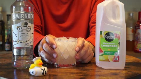 Smirnoff Vanilla Vodka & Signature Select Watermelon Lemonade