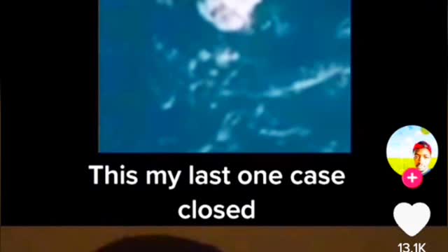 looks sounds explosion been rocket missile torpedo