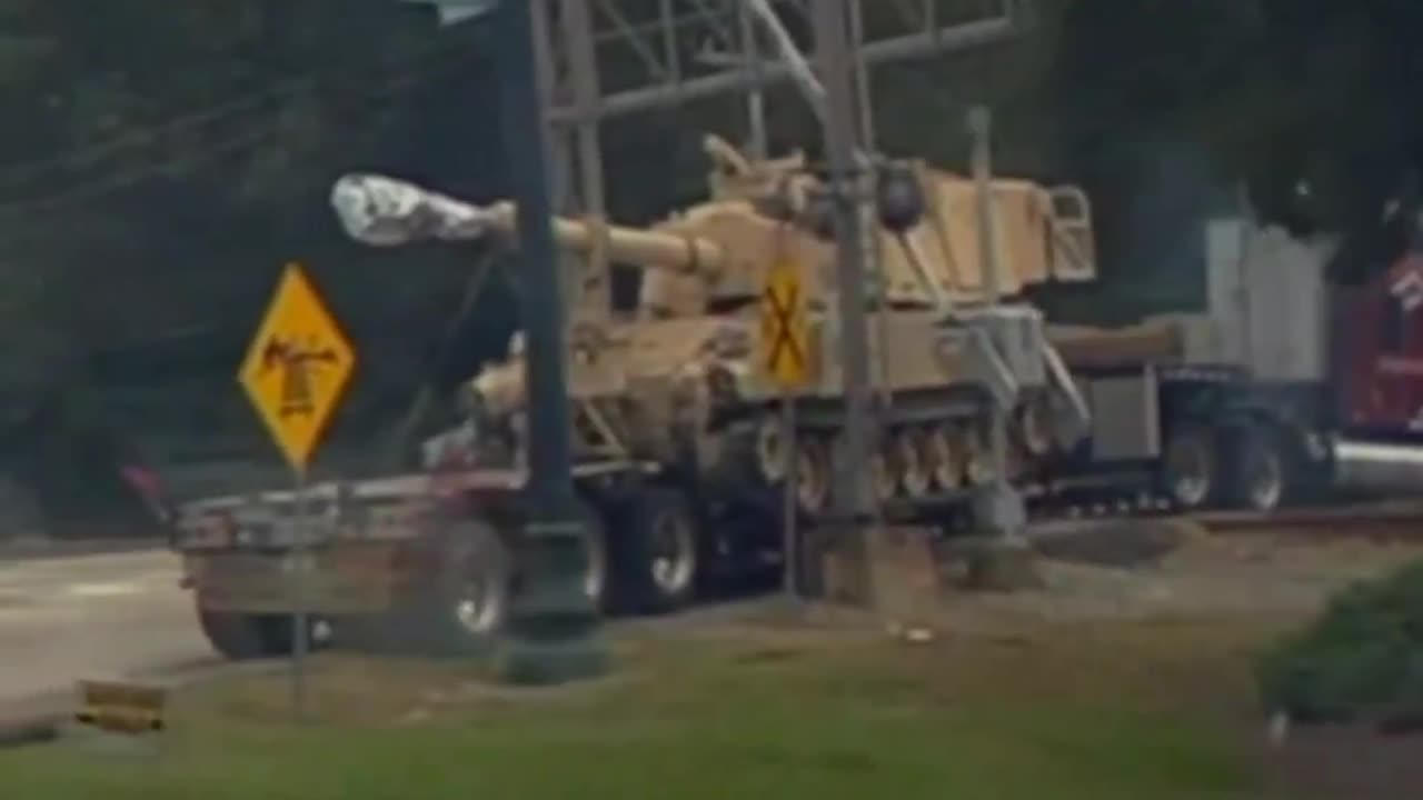 Train Vs Tank