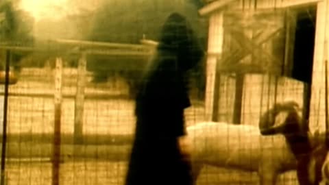 Alice In Chains - Man in the Box (Official Video)
