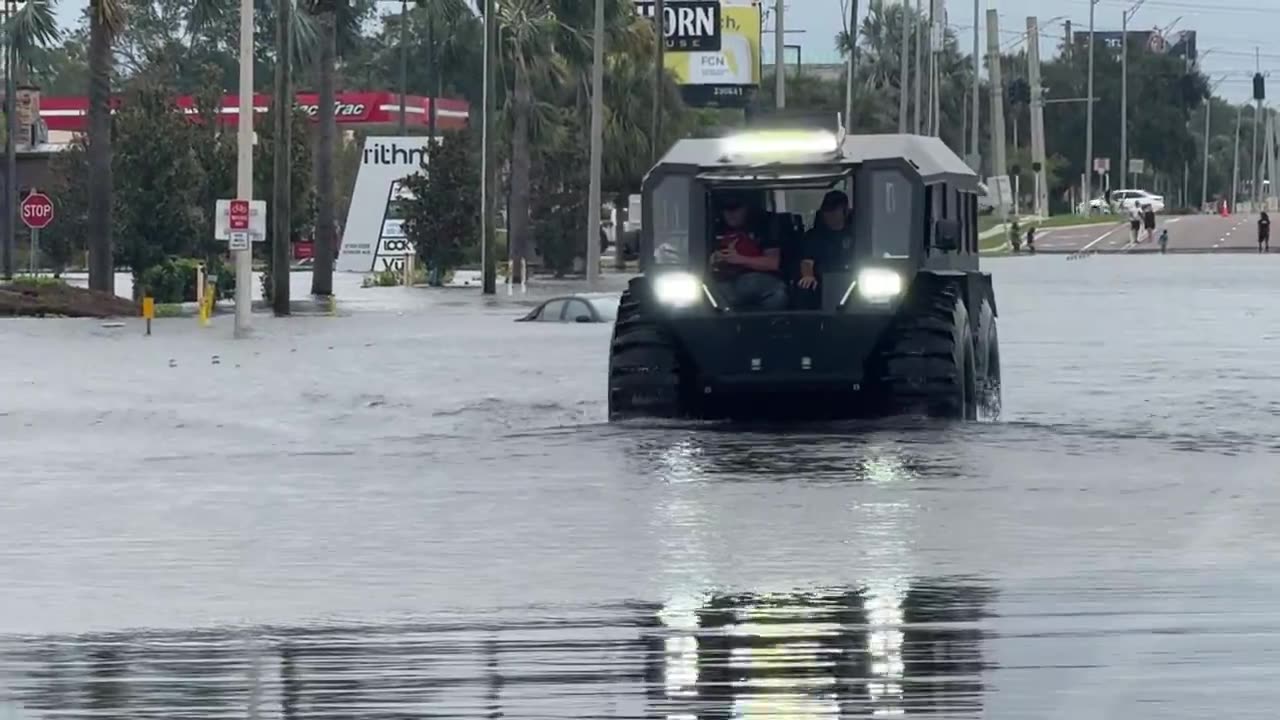 Hillsborough County deputies in North Tampa using SHERPS to rescue