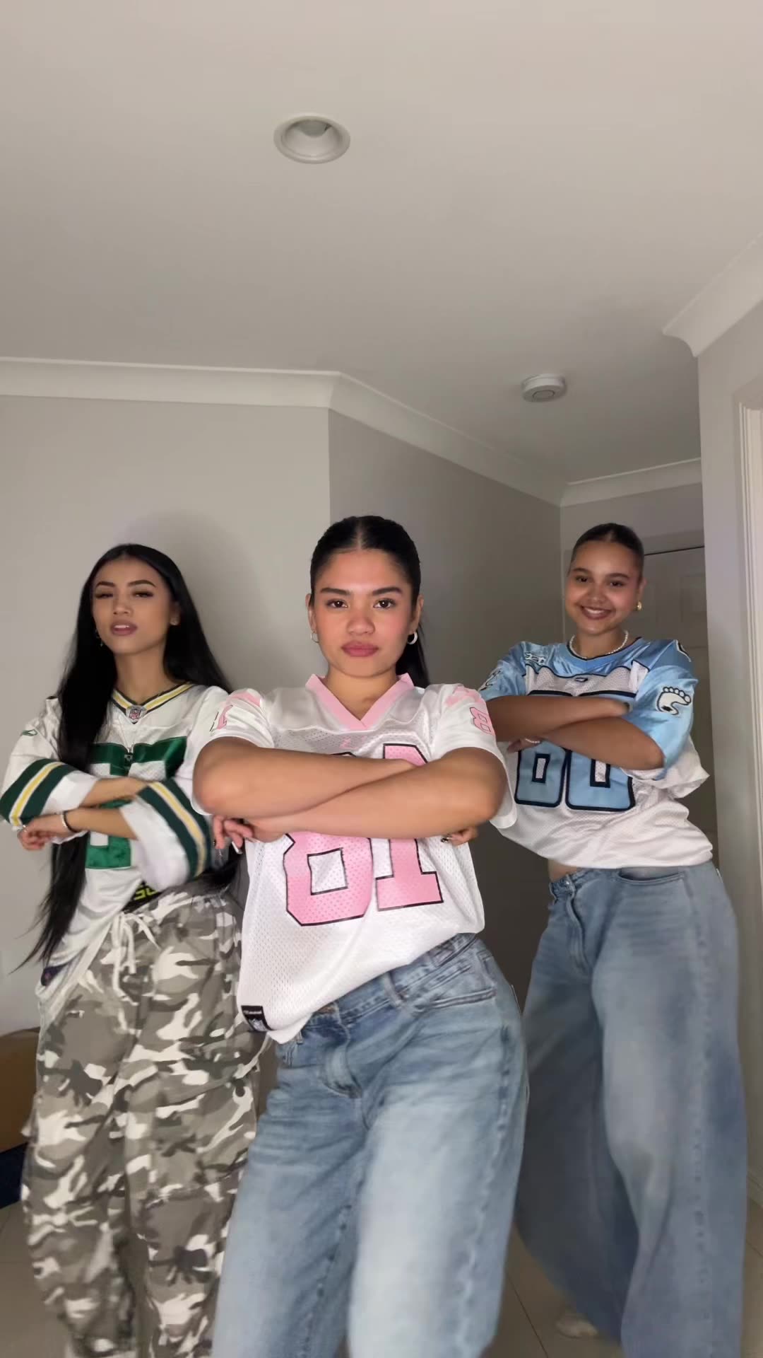 Three Beautiful Sisters Wow with Flawless Dance Routine! 💃👯♀️ | Viral ...