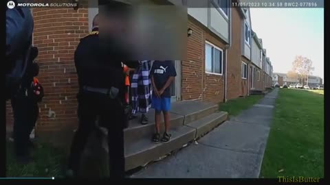 Franklin Township 👮🏻‍♂️police rescue boy who had a large zip tie stuck around his neck